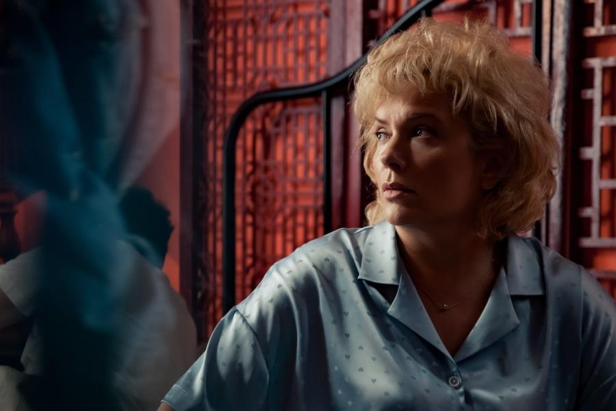 Читать краткое описание всех 16 серий сериала Анна медиум (4 сезон) 2025 года на канале Россия