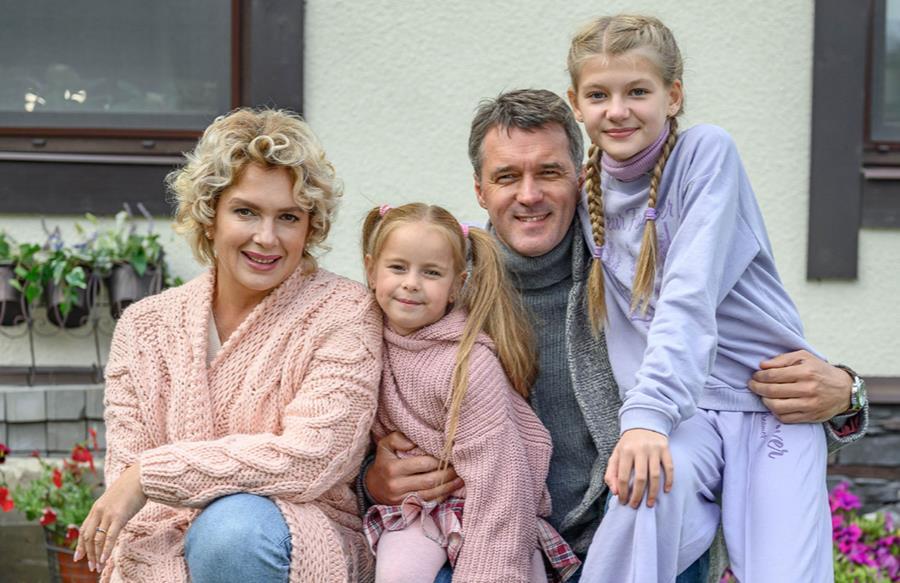 Читать краткое содержание всех 16 серий фильма Анна медиум (4 сезон) 2025 года на канале Россия