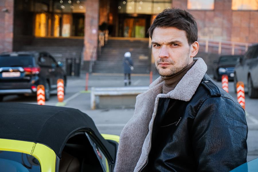 Читать краткое описание сюжета всех 4 серий сериала Узы прошлого 2025 года на канале Россия