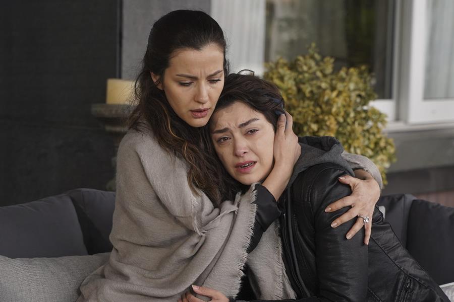 Читать краткое содержание сюжета всех серий турецкого сериала Я так долго ждал тебя 2025 года на канале Домашний