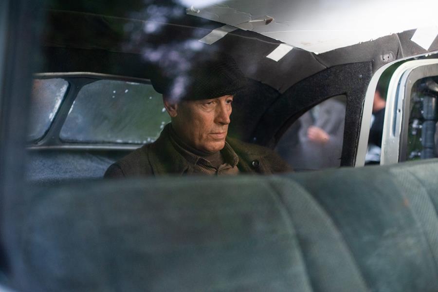 Читать краткое описание всех 8 серий фильма Враг у ворот 2025 года на Первом канале