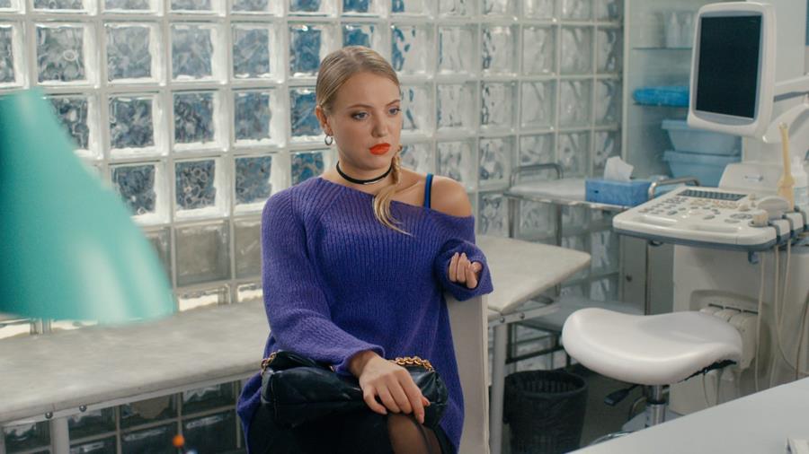 Читать краткое содержание всех 20 серий и концовки фильма Акушер (2 сезон) 2025 года на канале НТВ