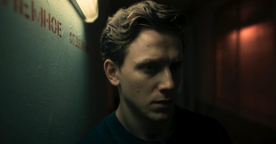 Читать краткое содержание сюжета всех 8 серий сериала Хирург в 2025 году на НТВ