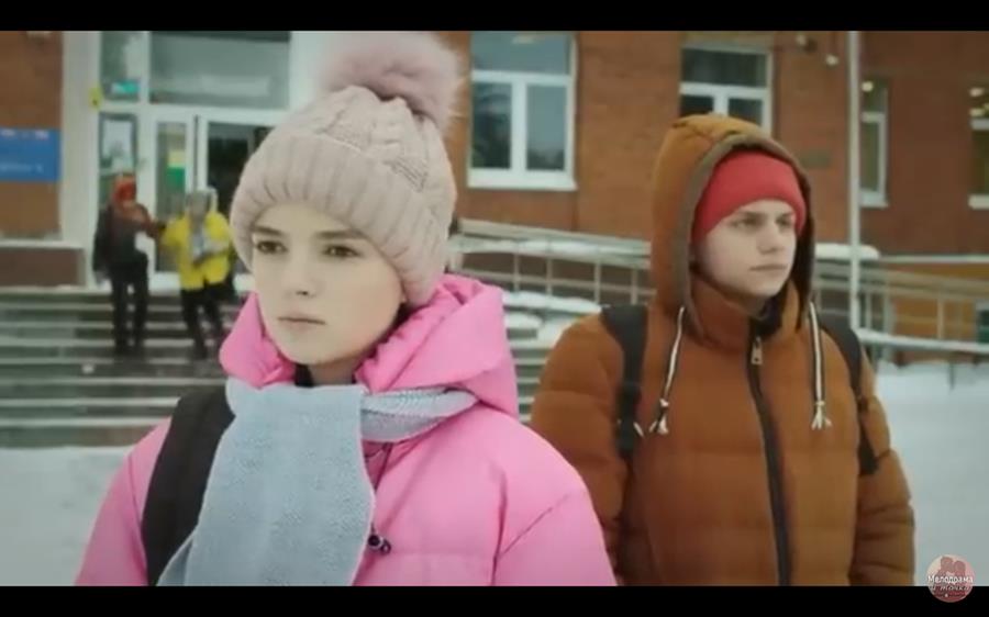 Сериал Девятый вал — чем закончится история с клеветой: инсценированный скандал ученицы Вики