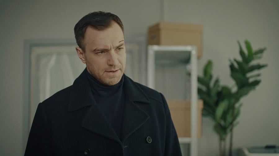 Читать краткое описание содержания всех 20 серий сериала Тайный советник 2025 года на НТВ