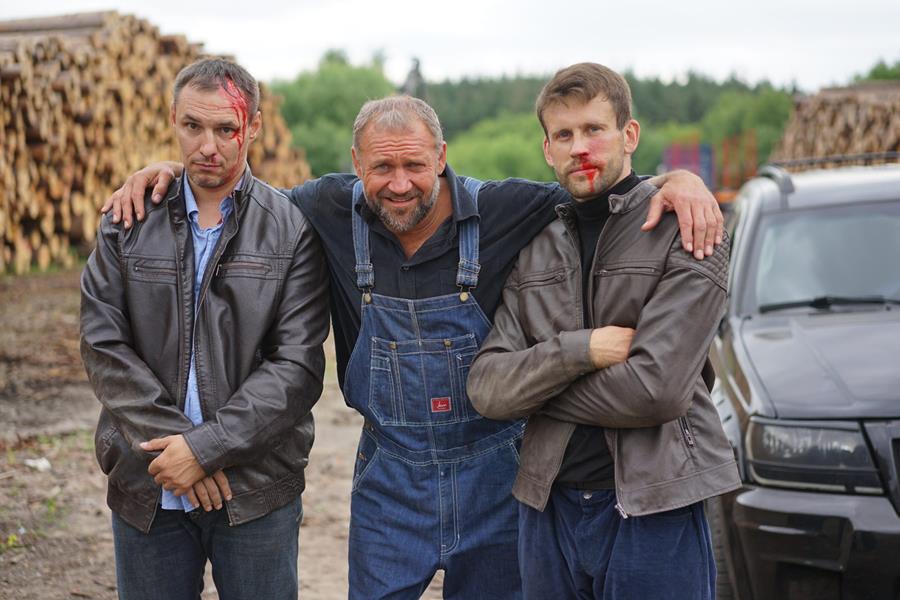 Читать краткое содержание всех 16 серий фильма Большая вода 2025 года на НТВ