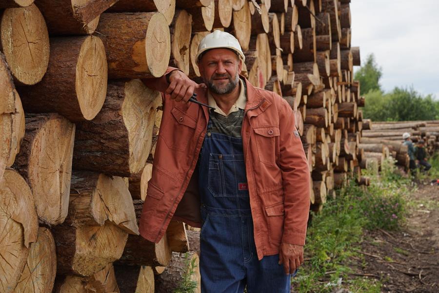 Описание всех 16 серий сериала Большая вода 2025 года на НТВ