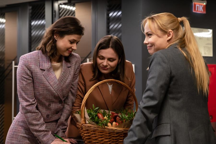 ������ ������� �������� ���� 4 ����� ������ ���� ��� ������� ���� 2025 ���� �� ������ ������