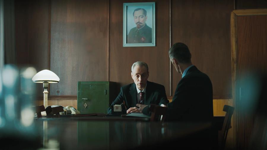 ������ ������� �������� ���� 8 ����� � �������� ������ ����� � ������ ��� 2025 ���� �� ������ ���