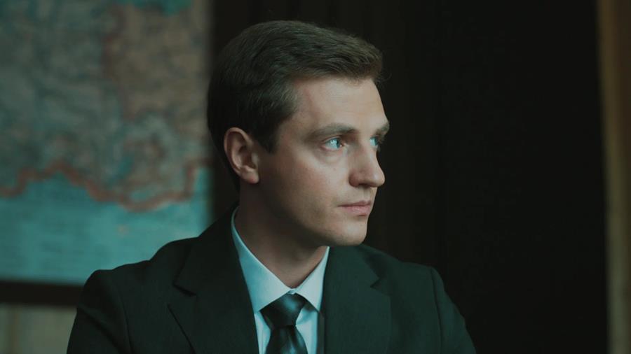 ������ ������� �������� ���� 8 ����� � �������� ������� ����� � ������ ��� 2025 ���� �� ������ ���