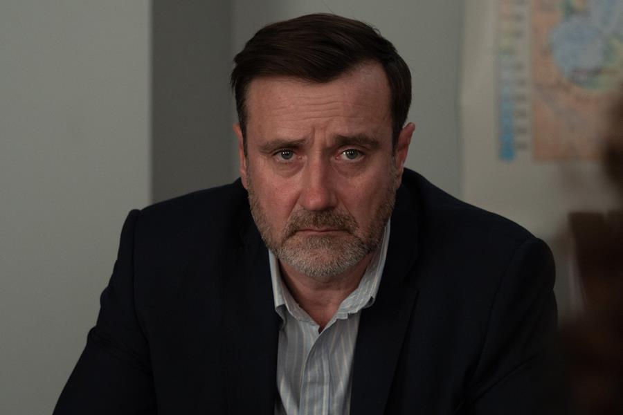 сериал Враги описание сюжета и содержание серий