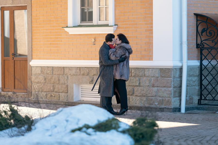 Телевизионная мелодрама «Непростые отношения»
